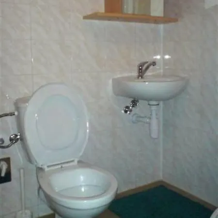 Pod Orechom شقة *
